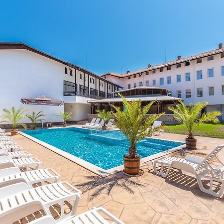 Hotel Chernomorets Luaran gambar
